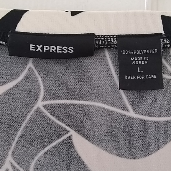 FINAL MARKDOWN Express Unlined Mini Skirt (L) - Picture 4 of 6